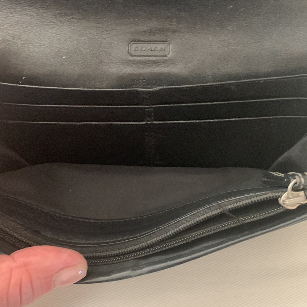 Coach leather wallet - Picture 4 of 4